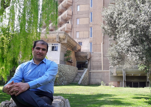 دربارۀ این مقاله بیشتر بخوانید کلیپ «با تو بودن»، شعر و صدای محمد حسن ارجمندی